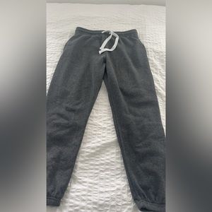 grey sweatpants